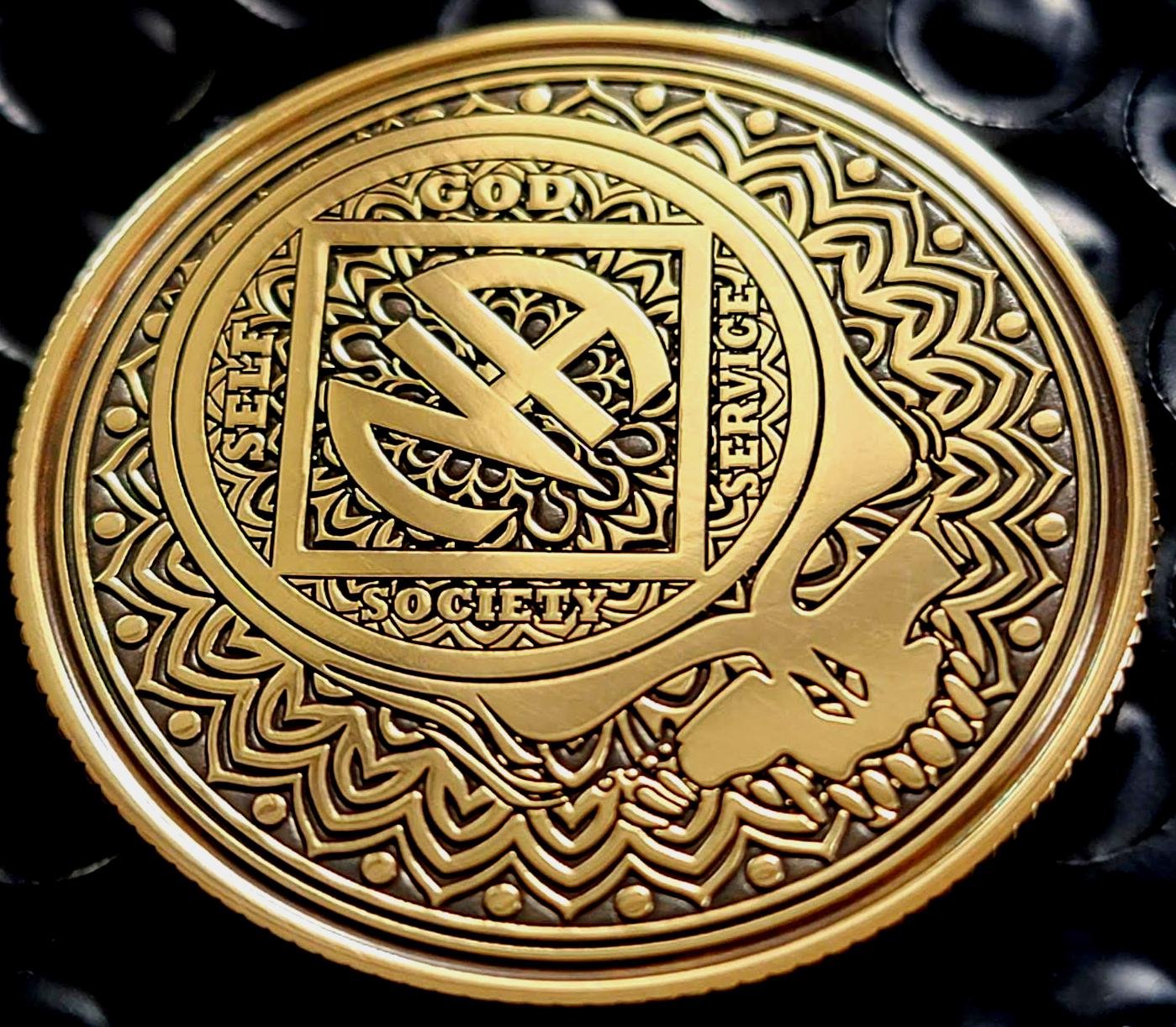 NA Stealie Anniversary Coin: Personalized Recovery Gift - Image 4